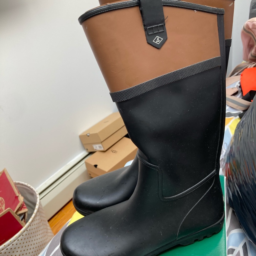 Sperry rain boots